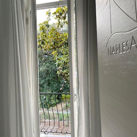 Holiday Naples Art Rooms 外观 照片